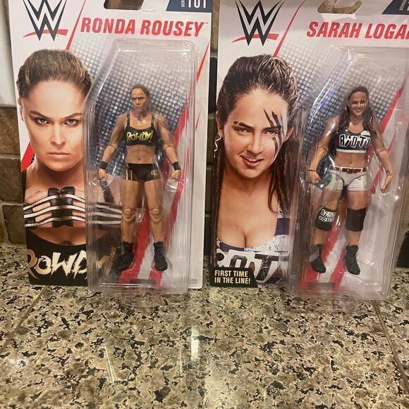 WWE Ronda Rousey and Sarah Logan 2019 Figures NIB - Picture 2 of 11